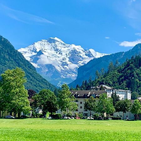 Eiger, Jungfrau, Luxury Garden Apartment Гринделвалд Екстериор снимка